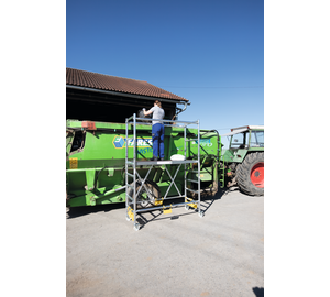 Folding scaffolding with extension unit | © MUNK GmbH