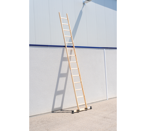 Rung str. ladder made of wood w. stab. 14 rungs | © MUNK GmbH