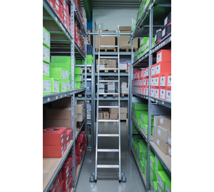 Shelf ladder mov. double shelf 11 steps, app. | © MUNK GmbH