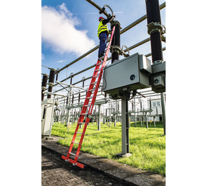 SeilzugL 2-tlg. GFK/Alu tandard-Trav., 2x14 Sp. | © MUNK GmbH