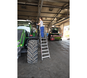 ML platform ladder 7 steps, app., agriculture | © MUNK GmbH